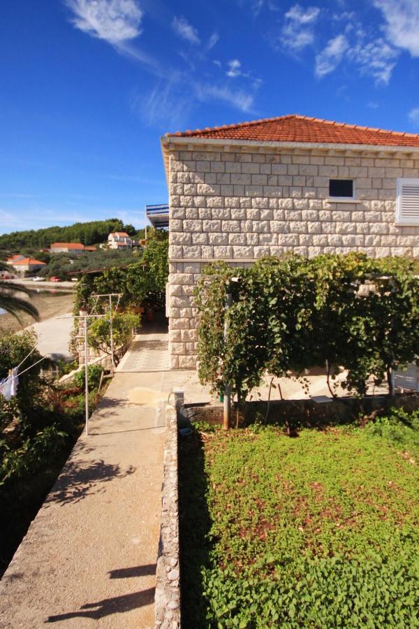 Apartments By The Sea Lumbarda, Korcula - 9330 Kültér fotó
