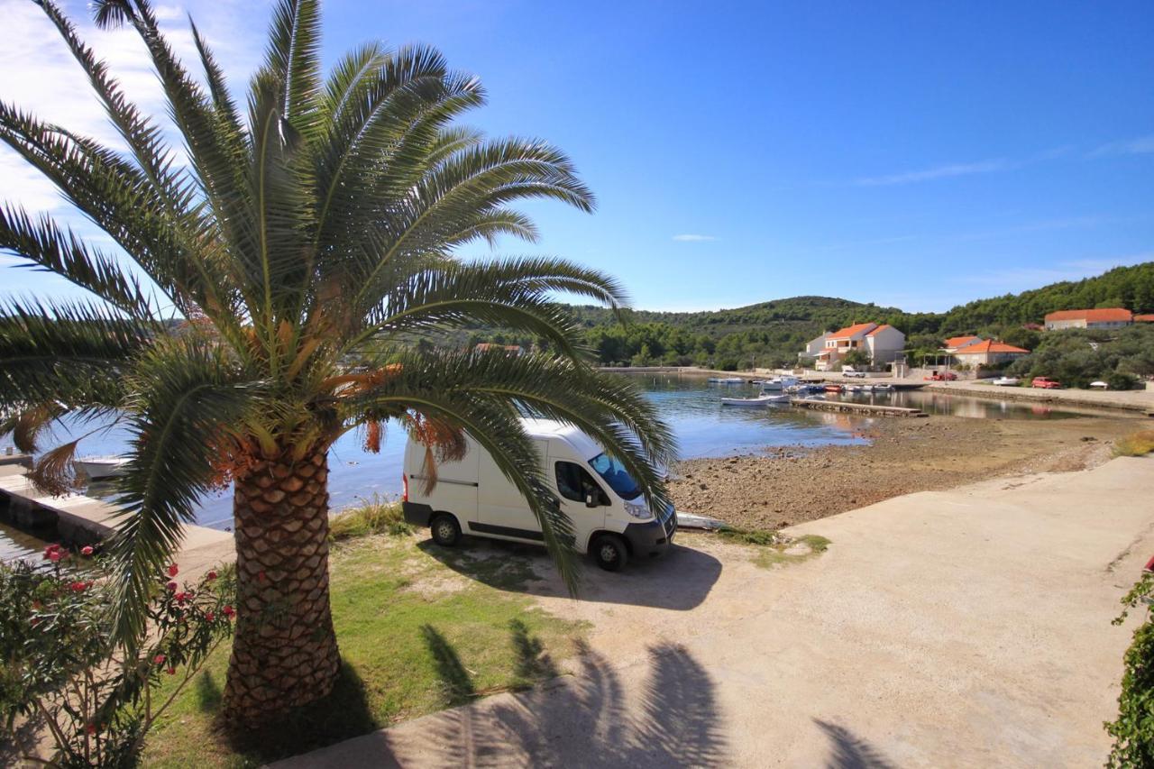 Apartments By The Sea Lumbarda, Korcula - 9330 Kültér fotó