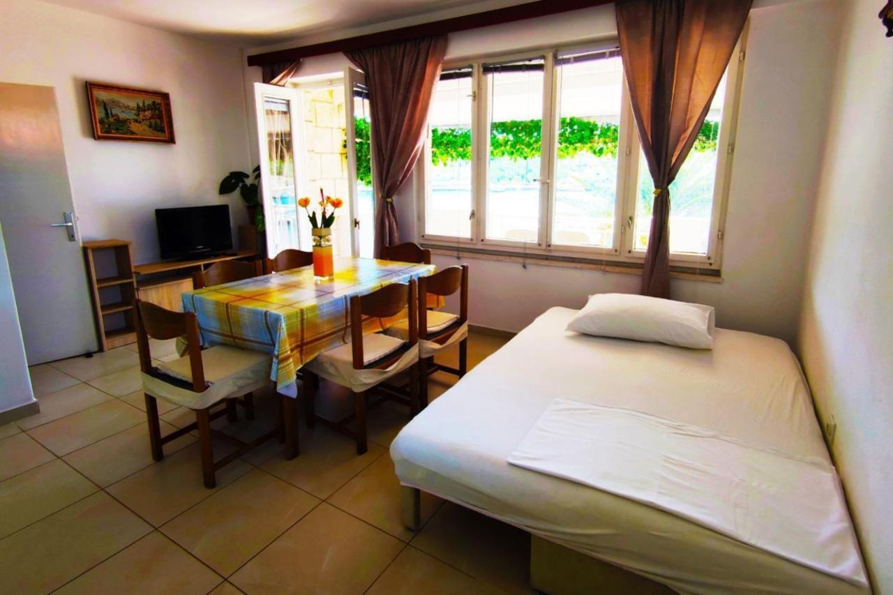 Apartments By The Sea Lumbarda, Korcula - 9330 Kültér fotó